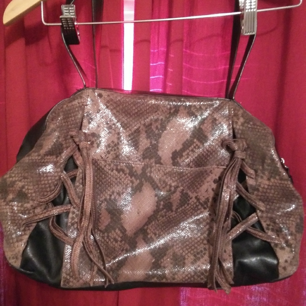 CHI used purse